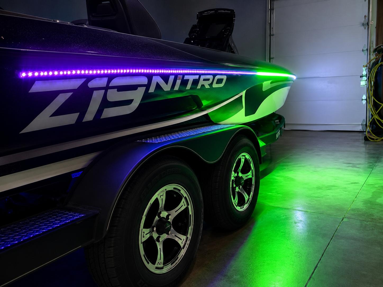 UV and Green LED Marine Lights for Bass Boats