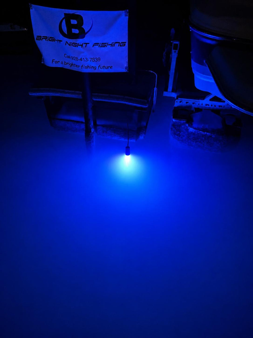 Underwater Battery Clamp Drop Light  300 LED Marine Light 15000 Lumen Dock